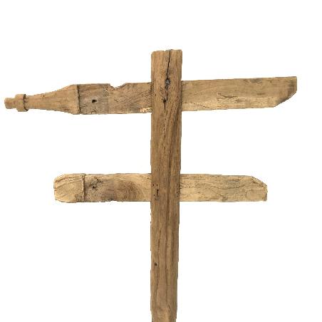 Clothes hanger on stand(3151)