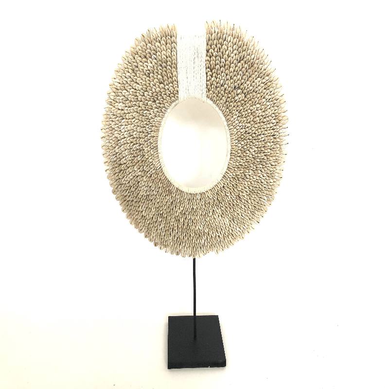 Papua shell on stand 40cm(3385)