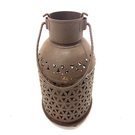 Lantern India rusty D15H19 (3613)