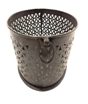 Iron basket L 28x24 (3625)