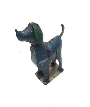 Dog Bella old iron (3814)