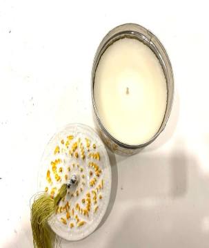 Can with candle wh/gold (80003)