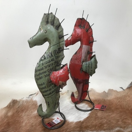 Seahorse old iron, different colours  21x46cm (7759)