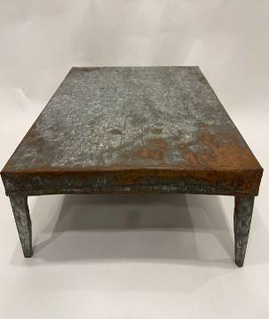 Tea table iron (80032)