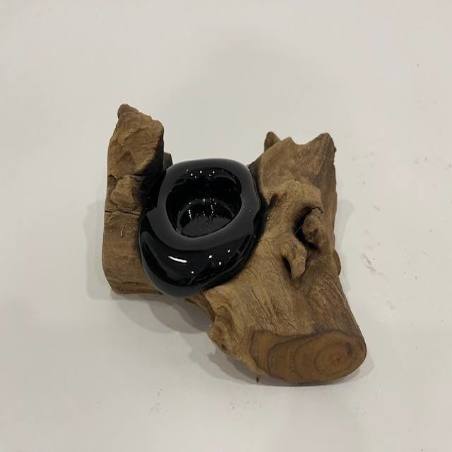 Candleholder on wood (80075)