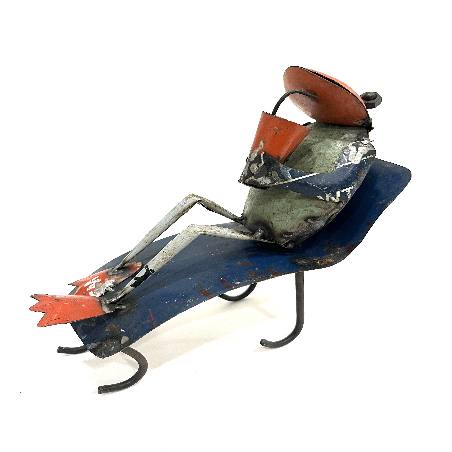 Frog relaxing H26 (80147)