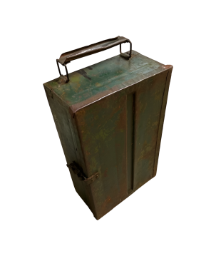 Ammunition box (7582)