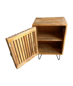 Bedside Vayu right (80667)
