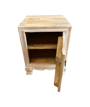 Bedside tree left (80682)