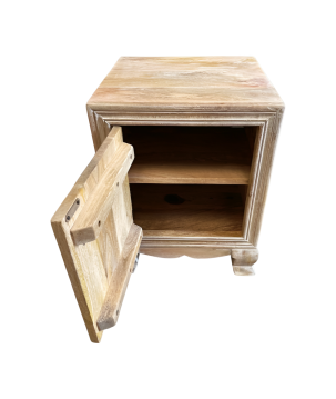 Bedside tree right (80683)