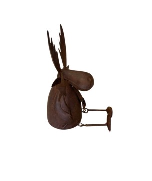 Moose sitting rusty (80958)