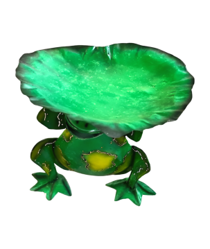 Frog sitting leaf 22xH23cm(80837)