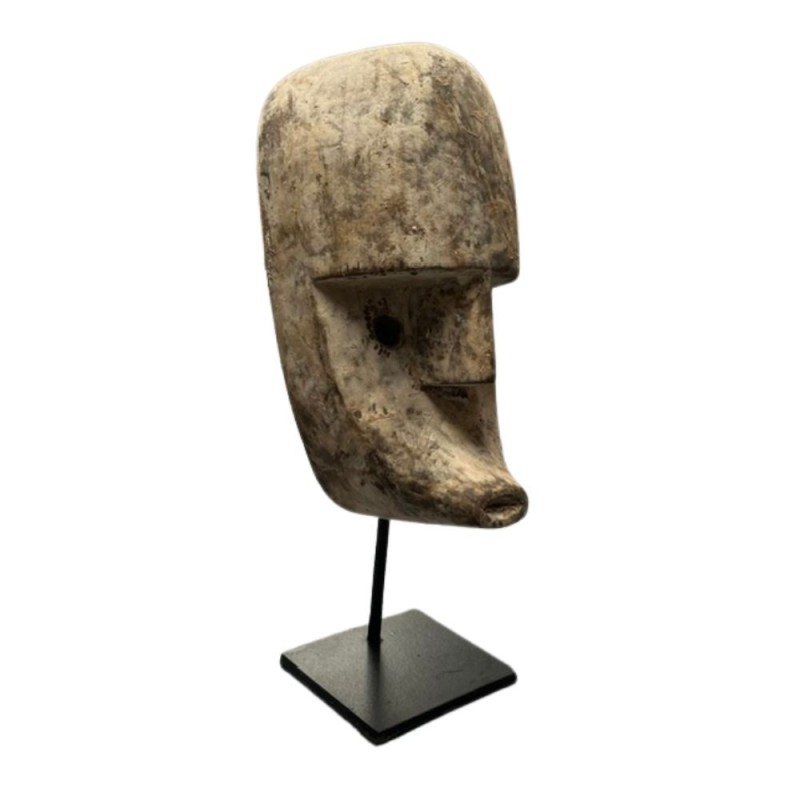 Mask primitief on stand L (5627)