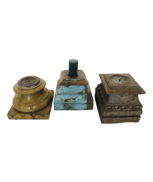 Wooden base candlestand (7808) +/- 25-30 H20-25cm