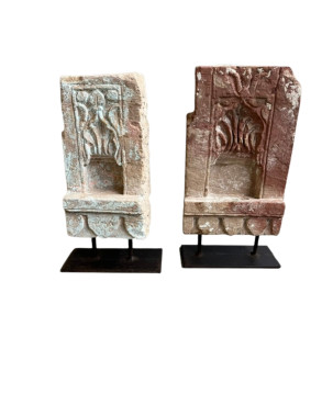 Stone lamp on stand 35-40cm.(5478)