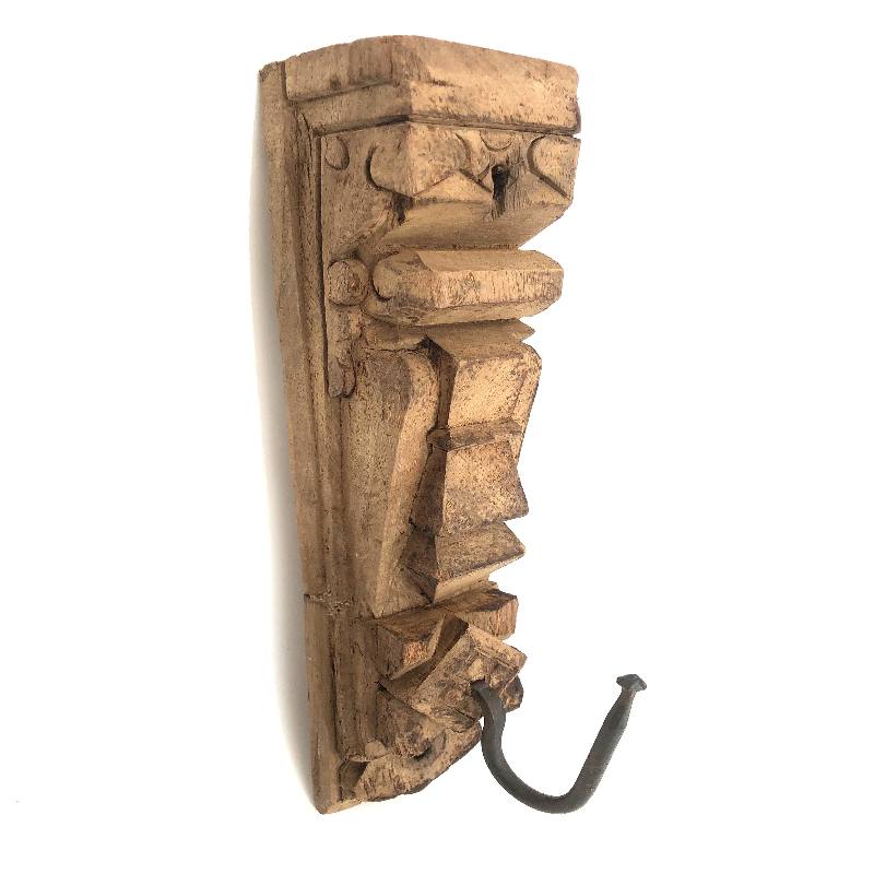 Wooden hanger 1-hook
