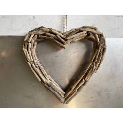 Heart driftwood open(80262)