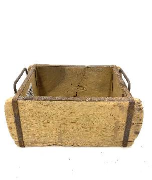 Wooden brick with ears 30x15H9cm. (5046)