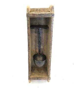 Brick candlespoon (3054)